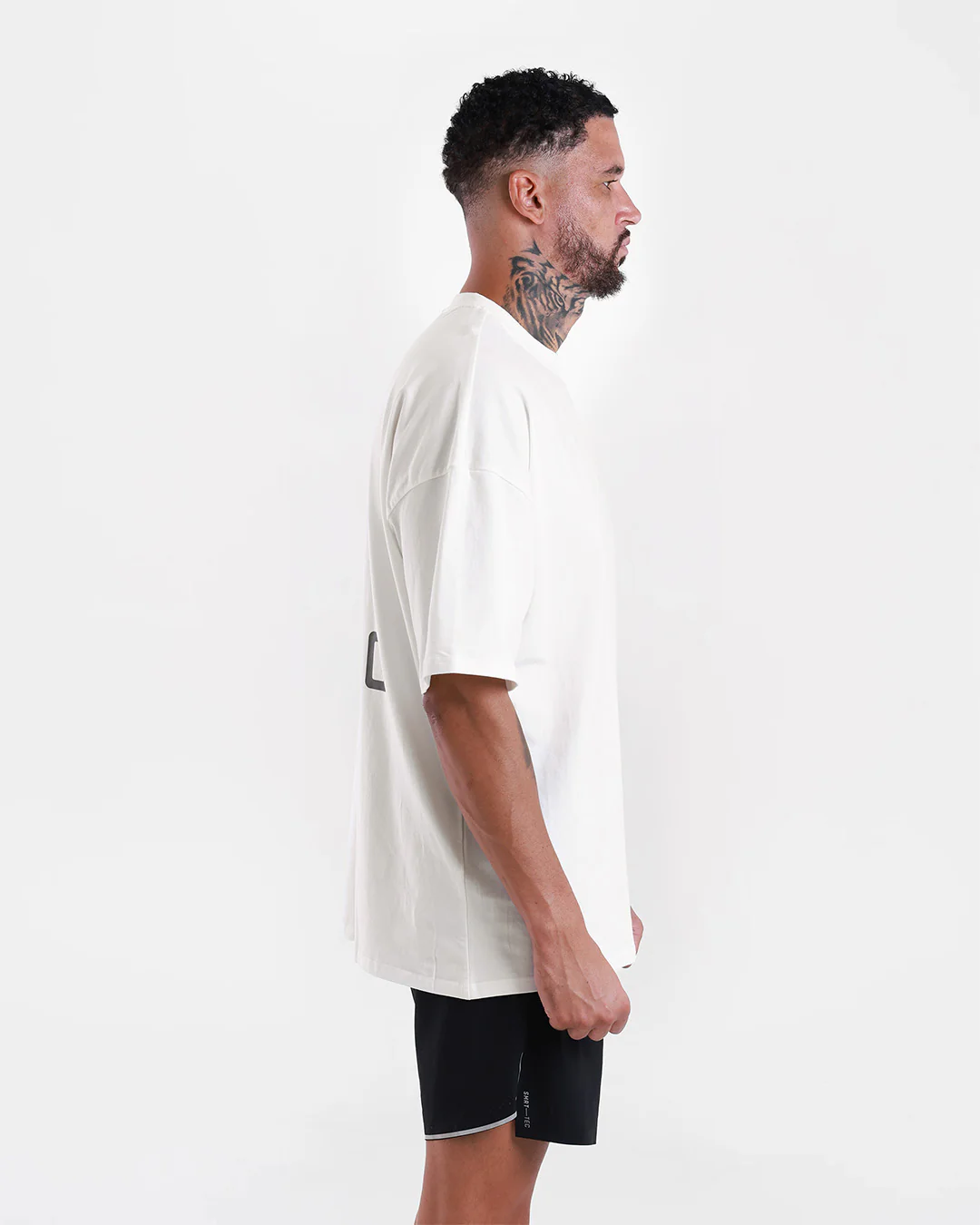 We Don't Play Boxing Oversized T-Shirt - White/Pink - Image 5